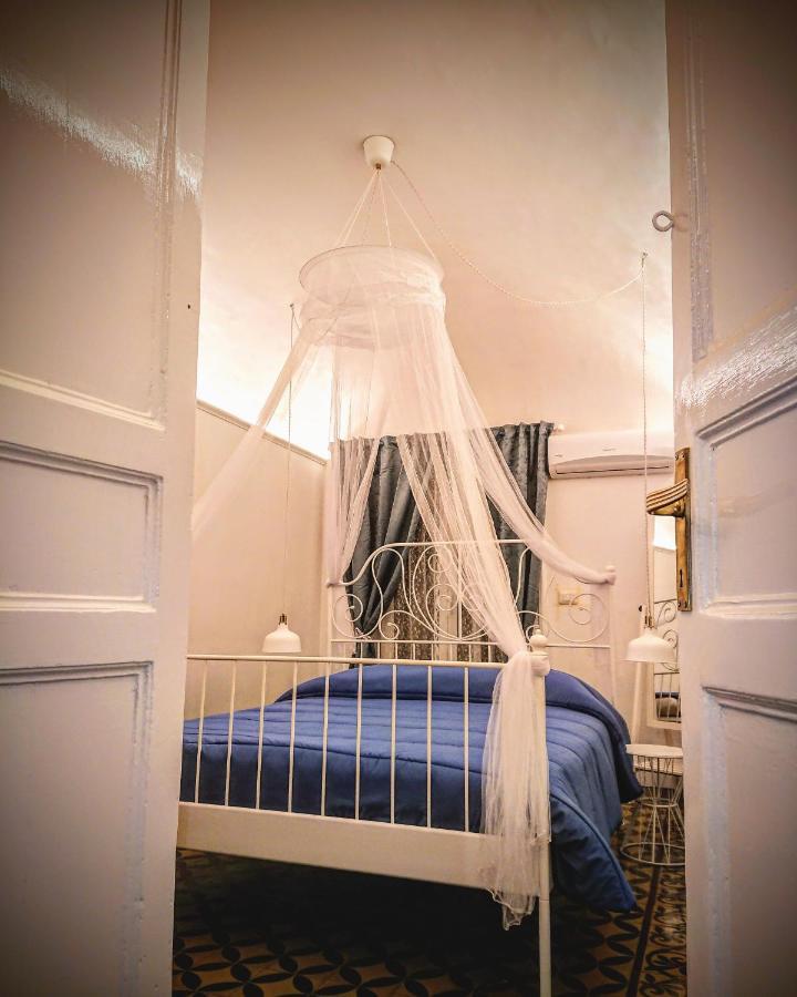 Siculi Central Apartment Катания Экстерьер фото